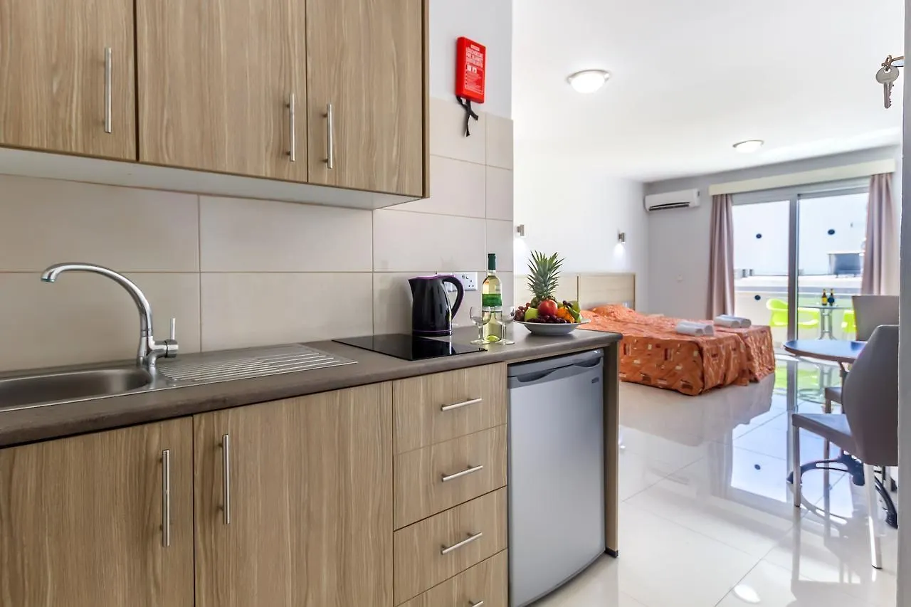 *** Hotel apartamentowy Paul Marie Hotel Apartments Ajia Napa Cypr